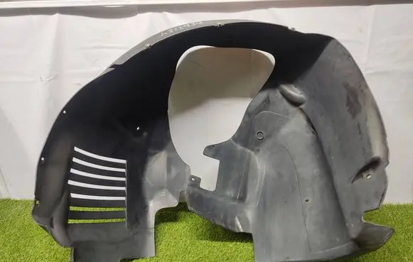 Bentley Continental Front wheel arch liner splash guards 3W0809961F 3W0809957F