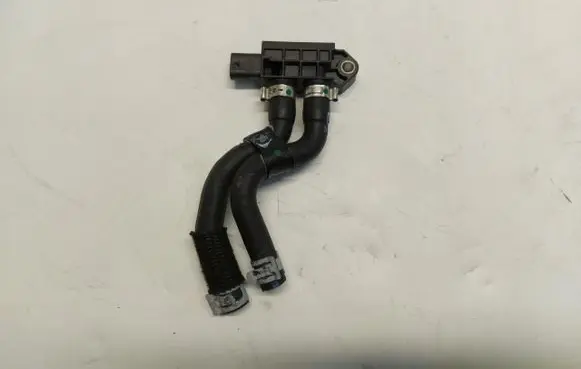 Renault Megane E-Tech Exhaust gas pressure sensor 227702631R
