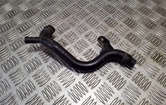 Audi Q5 SQ5 Engine coolant pipe/hose 06H121065D