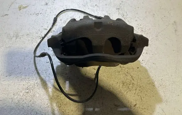 Land Rover Range Rover Sport L320 Front brake caliper