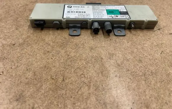 BMW 3 E46 Antenna control unit 65256907123 6907123