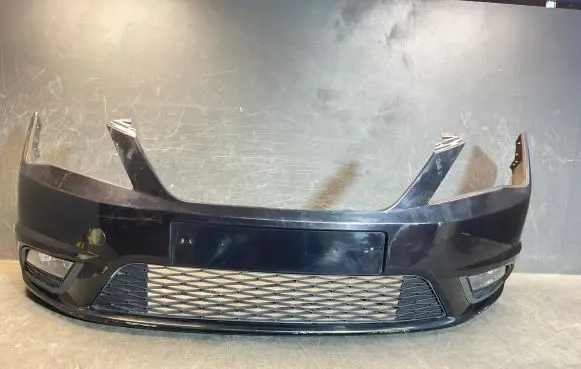 Seat Toledo IV (NH) Front bumper 6JA807221