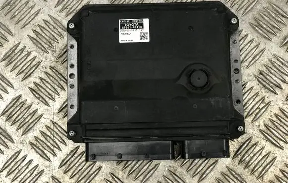 Toyota Prius (XW30) Engine control unit/module 8966147410