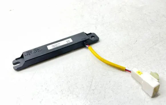 Hyundai Tucson TL Keyless system antenna 95420D3200 1704180072