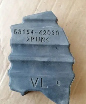 Toyota RAV 4 (XA50) Fender foam support/seal 5315442030