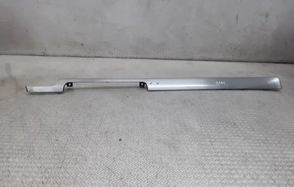 Audi A4 S4 B7 8E 8H Dashboard glove box trim 8E1853190