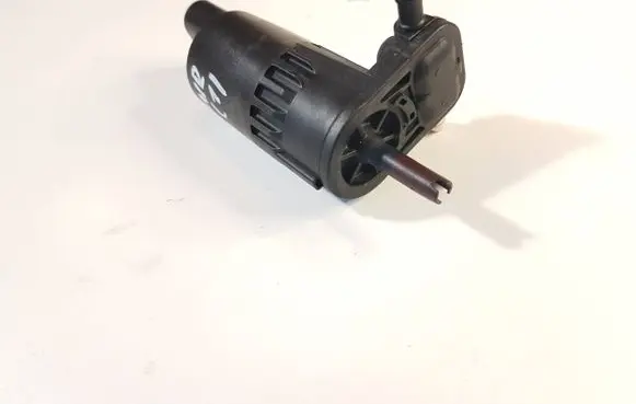 Citroen C3 Aircross Windscreen/windshield washer pump 430036418