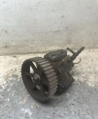 Renault Scenic I Fuel injection high pressure pump 7700111010 0445010018