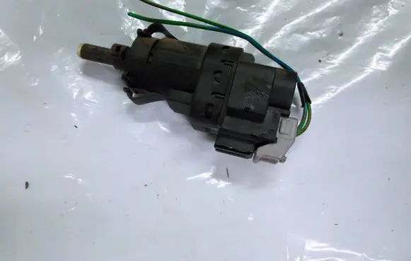 Ford Mondeo MK IV Brake pedal sensor switch 3M5T13480A0