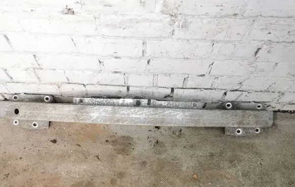 Renault Laguna III Front bumper cross member