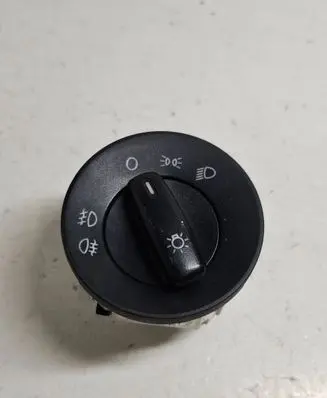 Skoda Octavia Mk2 (1Z) Light switch 1Z0941431C 748500470000 9416104