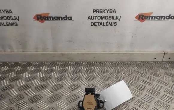 Toyota Prius (XW20) 8951047010