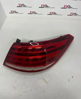 Mercedes-Benz E C207 W207 Rear/tail lights A2079063500