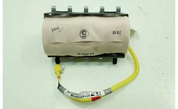 Toyota Yaris Passenger airbag 739600D012