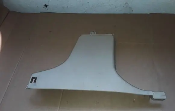 Cadillac SRX (B) pillar trim (bottom) 25738602 1GA0209566