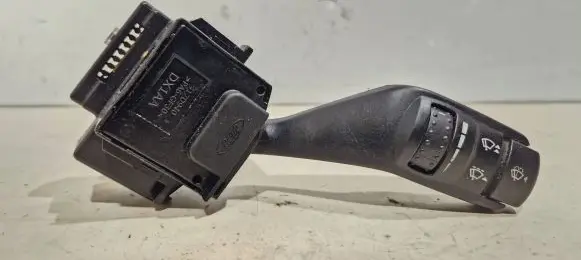 Ford Focus Wiper control stalk 17d940
