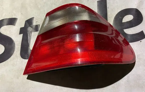 Mercedes-Benz CLK A208 C208 Rear/tail lights 2088200264 A2088200264