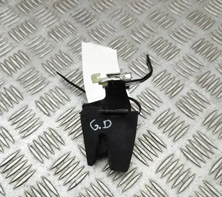 Volkswagen Caddy Rear door lock 7E0827162B