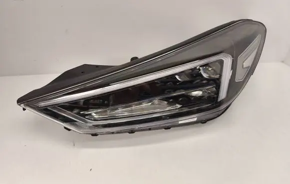 Hyundai Tucson TL Headlight/headlamp 92101D7700 D701H03 15102018091