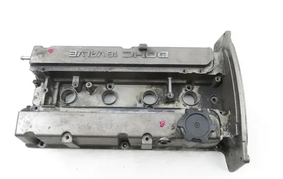 Mitsubishi Outlander Rocker cam cover