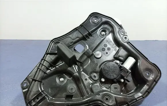 Mazda 6 Rear door window regulator with motor GHP97397X