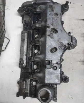 Volvo XC90 Rocker cam cover 08692397