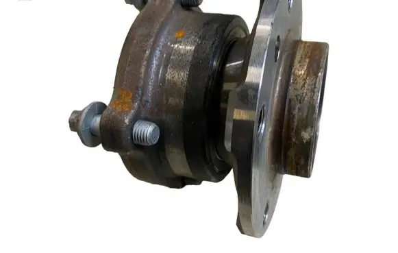 BMW X5 F15 Rear wheel hub 6867811 33406867811