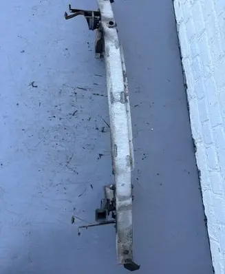 Mercedes-Benz C W204 Front bumper cross member 
