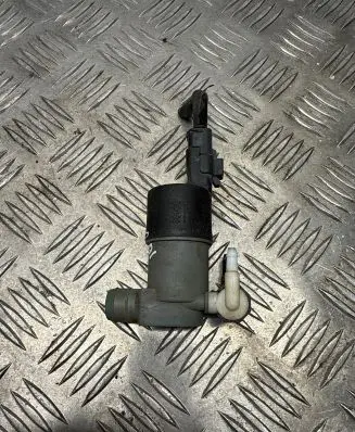 Nissan Qashqai Windscreen/windshield washer pump 28920BU010 194414 246001