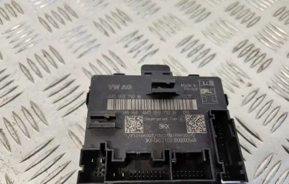Audi Q5 SQ5 Door control unit/module 4M1959792B