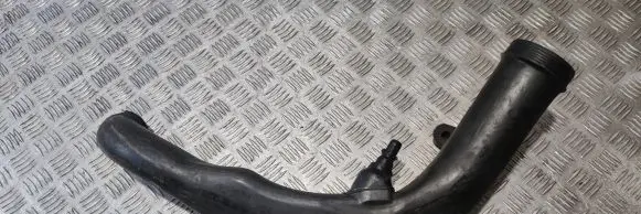 Volvo XC70 Intercooler hose/pipe 6898043