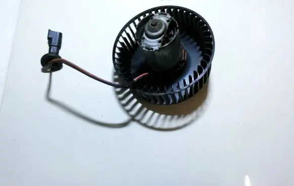 Ford Fiesta Heater fan/blower 51301321a