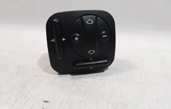 Mercedes-Benz E W211 Seat control switch 2118000878