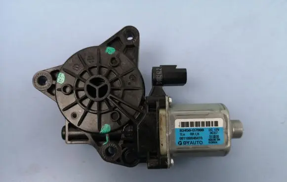Hyundai Tucson TL Rear door window regulator motor 83450D7000 001100846415