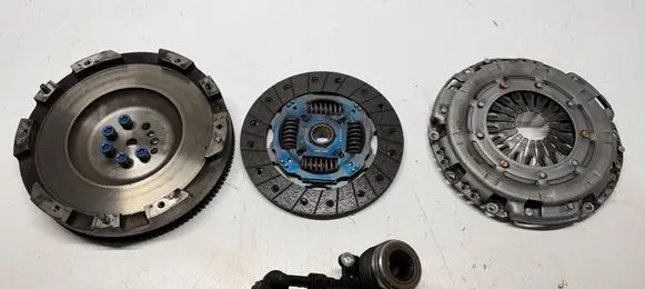 Hyundai i20 (BC3 BI3) Clutch set kit 26AQ0