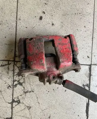 Peugeot 307 Front brake caliper