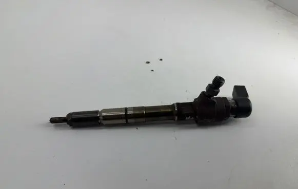 Audi A1 Fuel injector 03L130277B