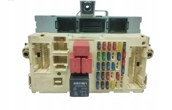 Fiat Stilo Fuse module 46797609