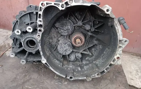 Mitsubishi Space Star Manual 5 speed gearbox 142M56L2 PMR815426 T104467