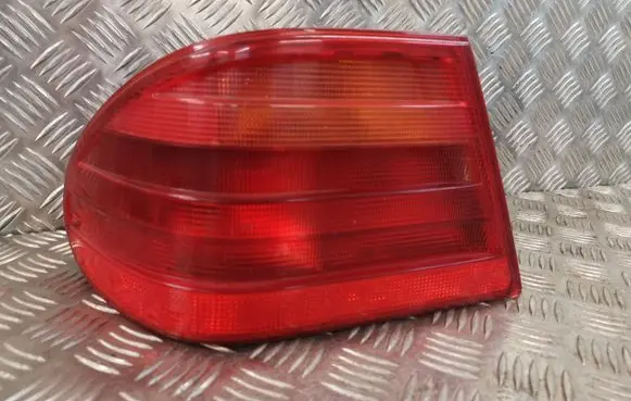 Mercedes-Benz E W210 Rear/tail lights A2108200164 197001 2375