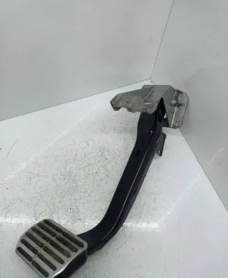 Volkswagen Phaeton Brake pedal 3D1723139