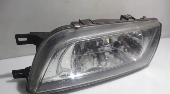 Nissan Almera Headlight/headlamp