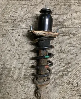 Toyota Avensis T250 Rear shock absorber with coil spring 