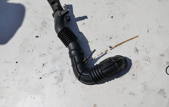 Fiat Qubo Air intake hose/pipe 51785908