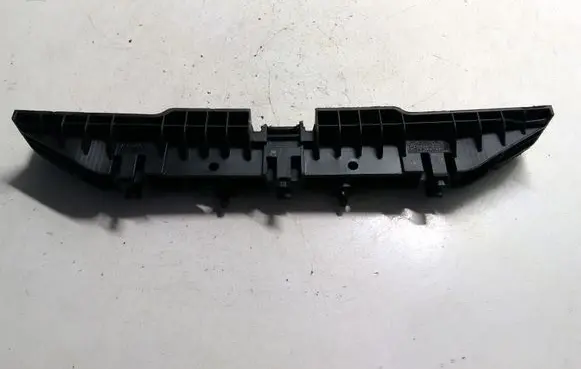 Volkswagen Touareg I Other trunk/boot trim element 7L6864225C