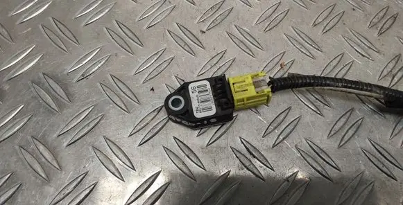 Toyota Aygo AB40 Airbag deployment crash/impact sensor 891730H010