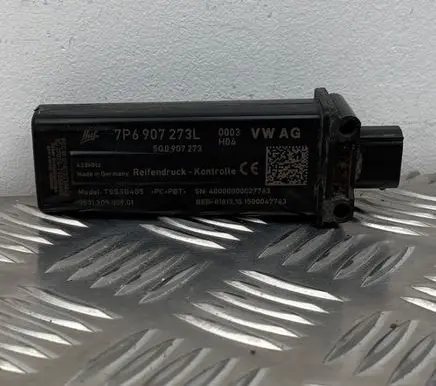 Volkswagen Touareg II Tire pressure control unit 7P6907273L 5Q0907273