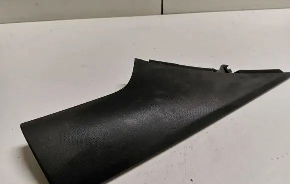 Chevrolet Camaro (C) pillar trim 20962343