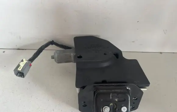 Ford Kuga II Tailgate/trunk/boot lock/catch/latch CV447843102B