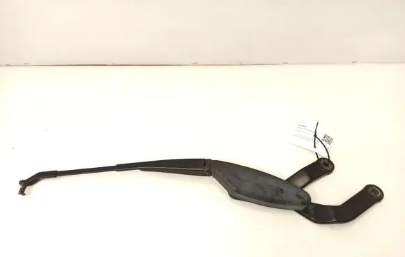 Mercedes-Benz CLS C219 Front wiper blade arm A2118200744